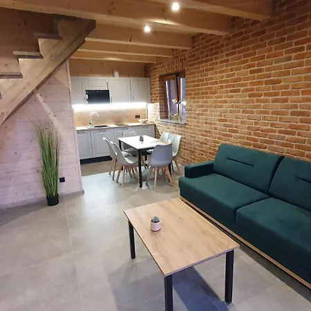 Osada Swory W Lesie Nad Jeziorem Casa vacanze Male Swornegacie