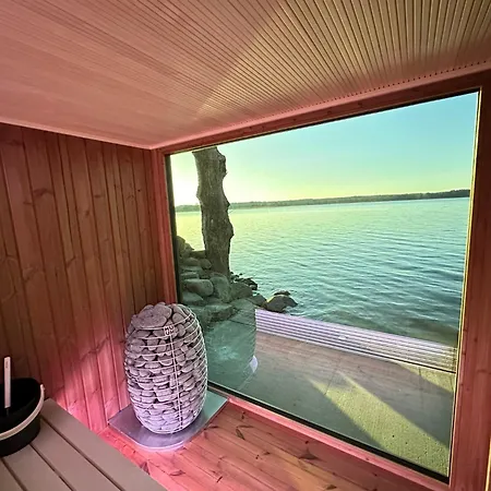 Osada Swory W Lesie Nad Jeziorem Casa vacanze