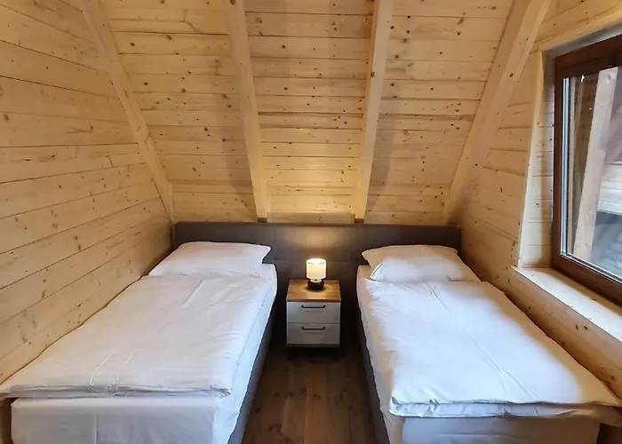 Сasa de vacaciones Osada Swory W Lesie Nad Jeziorem Male Swornegacie