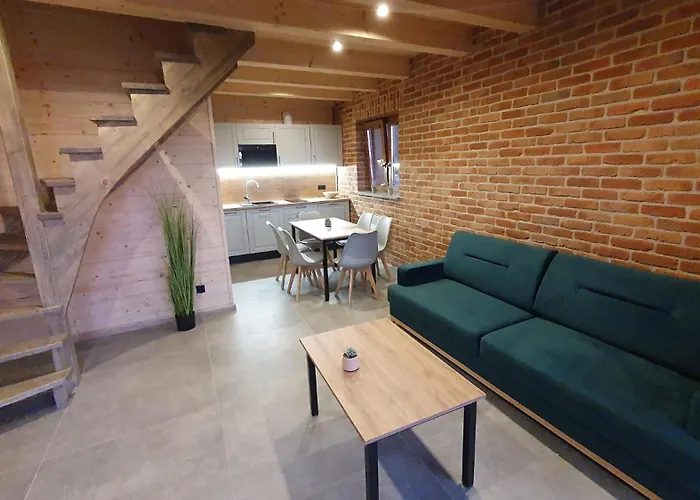 Osada Swory W Lesie Nad Jeziorem Semesterbostad Male Swornegacie