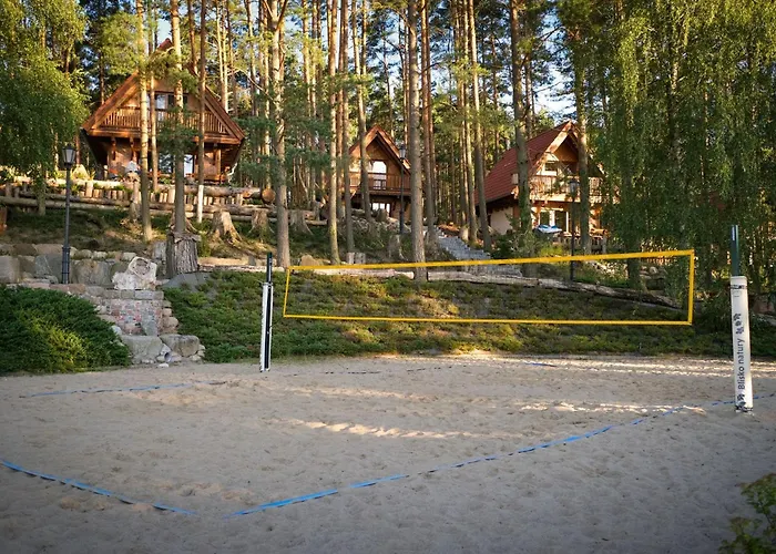 Сasa de vacaciones Osada Swory W Lesie Nad Jeziorem Male Swornegacie