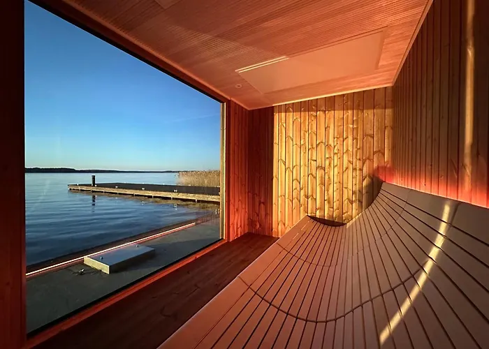 Semesterbostad Osada Swory W Lesie Nad Jeziorem *